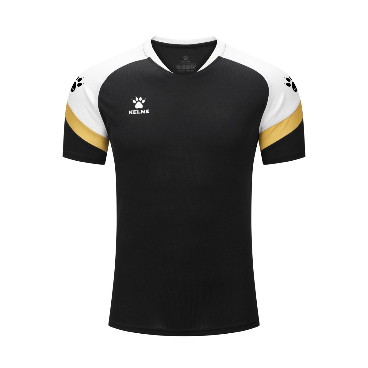 Camiseta de fútbol negra, referencia visual